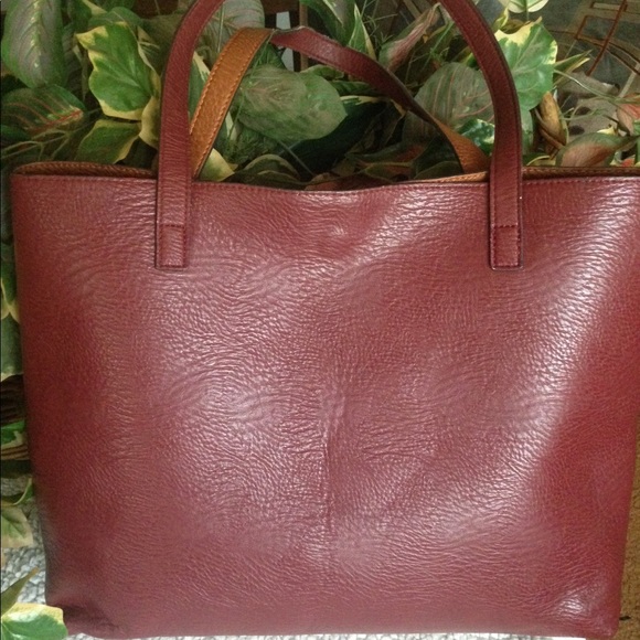 Tote - Picture 2 of 8